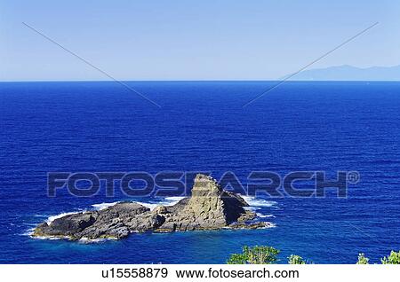Sea Todo Rock Rock Formation Horizon Over Water View Large Photo Image Stock Photo - Sea Todo Rock Rock Formation Horizon Over Water. Fotosearch