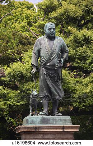 Picture - Statue Male Likeness Single Object Takamori Saigo. Fotosearch