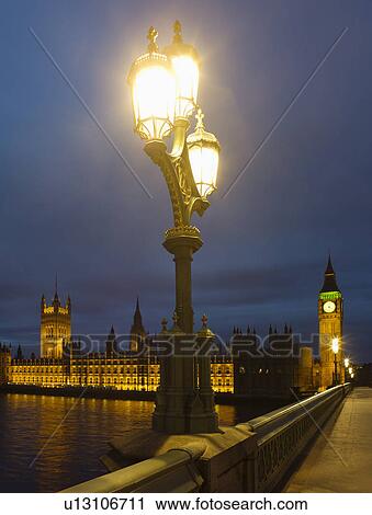 United Kingdom, London, Houses Of Parliament at night View Large Photo Image Stock Image - United Kingdom, London, Houses Of Parliament at night. Fotosearch