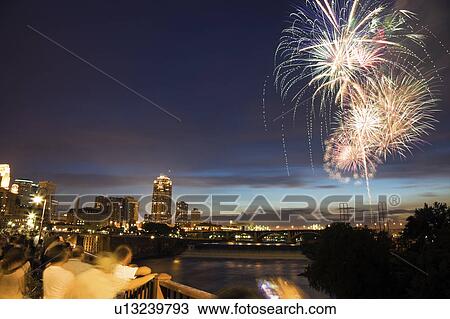 Stock Image - USA, Minneapolis, Minnesota, Bridge near downtown. Fotosearch
