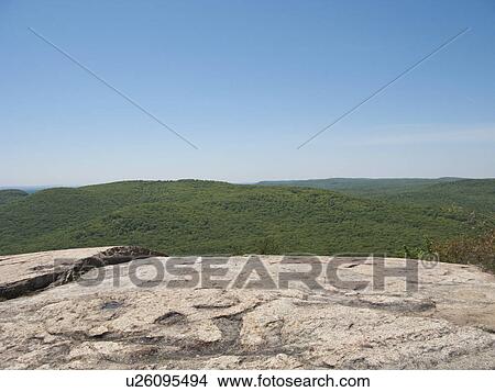 Picture - USA, New York State, mountain ridge. Fotosearch