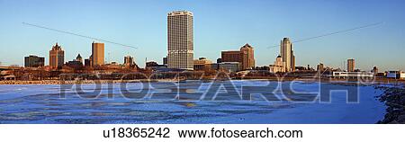 USA, Wisconsin, Milwaukee skyline View Large Photo Image Stock Image - USA, Wisconsin, Milwaukee skyline. Fotosearch