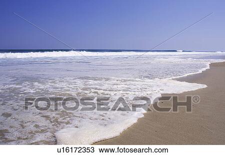 USA, North Carolina, Outer Banks, Kill Devil Hills, beach View Large Photo Image Stock Image - USA, North Carolina, Outer Banks, Kill Devil Hills, beach. Fotosearch