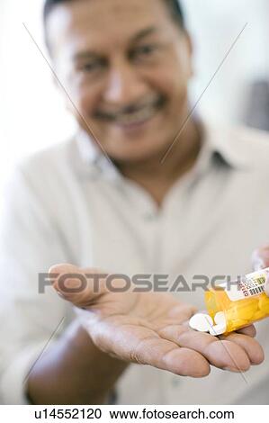Stock Image - Painkillers. Fotosearch
