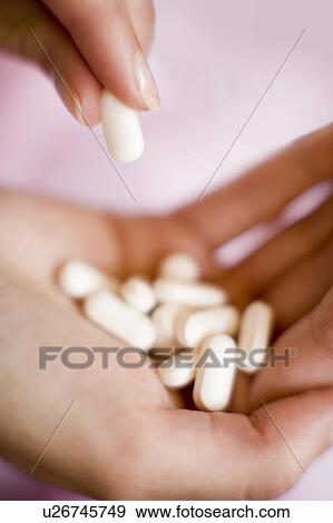 Stock Photo - Painkillers. Fotosearch