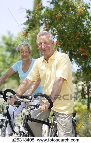 Stock Photography - Cyclists. Fotosearch