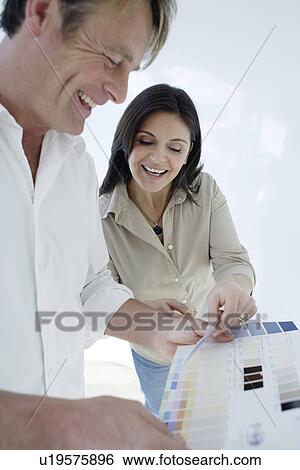 Stock Photograph - Happy couple. Fotosearch