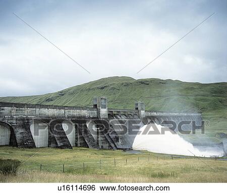 Stock Photograph - Hydroelectric dam. Fotosearch