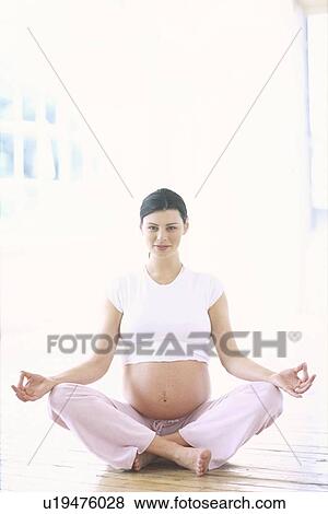 Stock Photo - Pregnant woman. Fotosearch