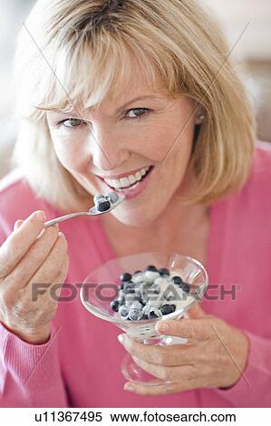 Stock Photography - Healthy eating. Fotosearch