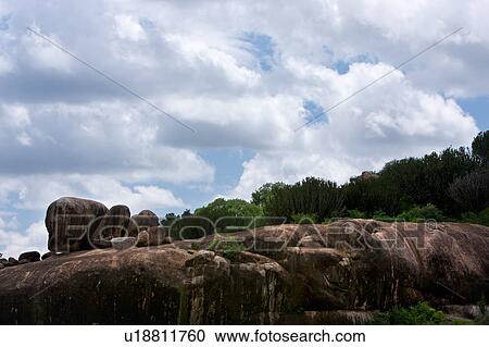 Stock Image - Ngong Rock, Central, National Park, Masai, Maru Kopjes, Serengeti, Africa. Fotosearch