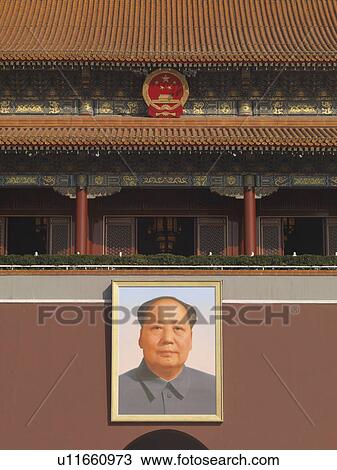 Painting of Mao Tse-Tung at the Tiananmen Gate Of Heavenly Peace, Tiananmen Square, Forbidden City, Beijing, China View Large Photo Image Stock Image - Painting of Mao Tse-Tung at the Tiananmen Gate Of Heavenly Peace, Tiananmen Square, Forbidden City, Beijing, China. Fotosearch