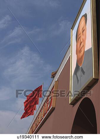 Painting of Mao Tse-Tung at the Tiananmen Gate Of Heavenly Peace, Tiananmen Square, Forbidden City, Beijing, China View Large Photo Image Stock Image - Painting of Mao Tse-Tung at the Tiananmen Gate Of Heavenly Peace, Tiananmen Square, Forbidden City, Beijing, China. Fotosearch