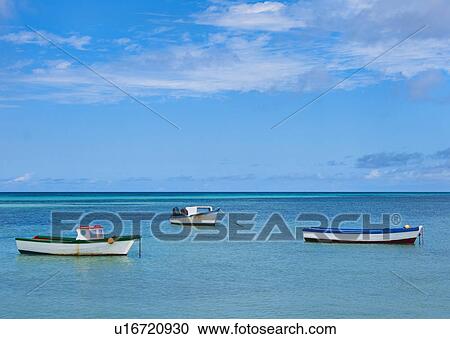 Aruba, boats on sea View Large Photo Image Stock Image - Aruba, boats on sea. Fotosearch