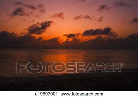 Aruba, sea at sunset View Large Photo Image Stock Image - Aruba, sea at sunset. Fotosearch