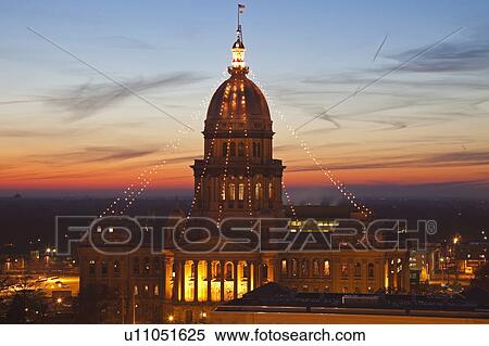 Stock Photography - USA, Illinois, Springfield, State Capitol Building illuminated at sunset. Fotosearch