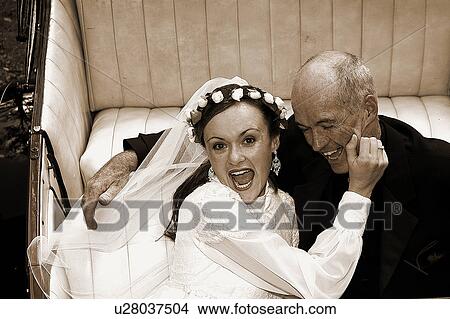 Picture - Bride and father. Fotosearch