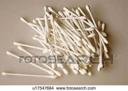 Picture - Cotton tips. Fotosearch