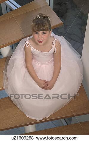 Stock Photo - Flower girl. Fotosearch