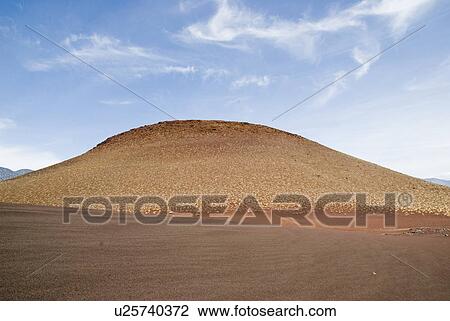 Stock Image - Sandy hill. Fotosearch