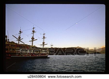 Picture - Asian ships. Fotosearch