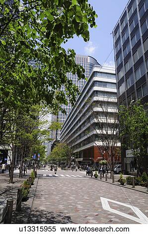 Street in Marunouchi View Large Photo Image Stock Photography - Street in Marunouchi. Fotosearch