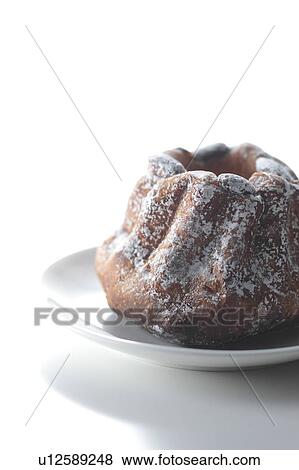 Stock Photo - Gugelhupf. Fotosearch
