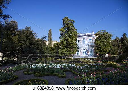 Stock Photo - Park Angiolina and Villa. Fotosearch