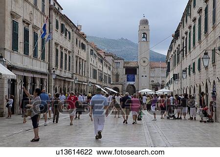 Stock Image - Busy Placa. Fotosearch