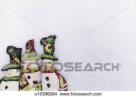 Snowmen View Large Photo Image Picture - Snowmen. Fotosearch