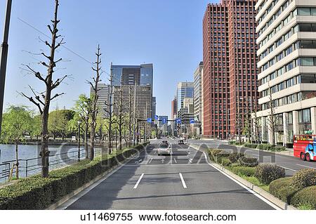 Street in Marunouchi View Large Photo Image Stock Photography - Street in Marunouchi. Fotosearch