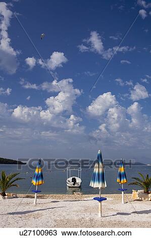 Stock Image - Beach. Fotosearch