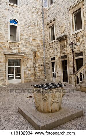 Picture - Well at Town Square. Fotosearch