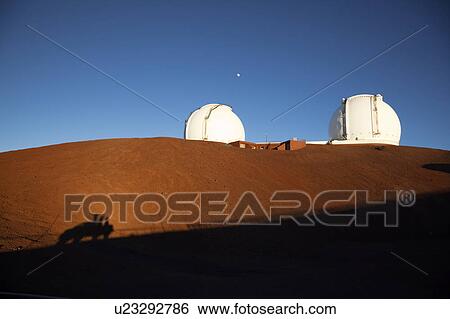 Stock Photograph - Mauna Kea observatory domes, Big Island, Hawaii Islands, USA. Fotosearch