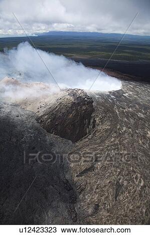 Stock Image - Pu`u `O `o (Kilauea) volcano, Big Island, Hawaii Islands, USA. Fotosearch