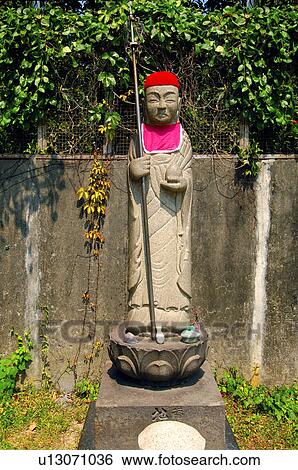 Statue in a garden View Large Photo Image Stock Photograph - Statue in a garden. Fotosearch