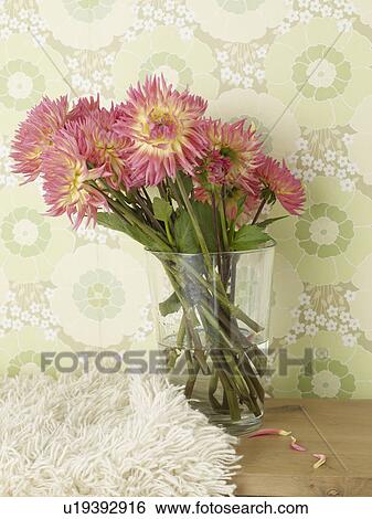 Stock Photograph - Bouquet of chrysanthemum. Fotosearch