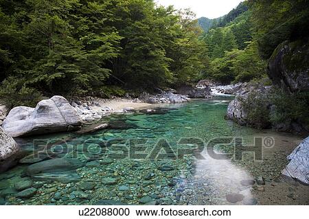 Atera gorge, Nagano Prefecture, Honshu, Japan View Large Photo Image Stock Image - Atera gorge, Nagano Prefecture, Honshu, Japan. Fotosearch
