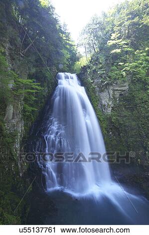 Bansho Ootaki waterfall, Nagano Prefecture, Honshu, Japan View Large Photo Image Stock Image - Bansho Ootaki waterfall, Nagano Prefecture, Honshu, Japan. Fotosearch