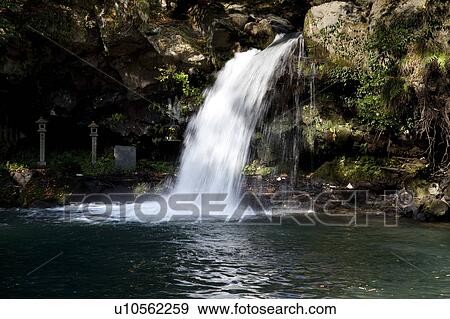 Stock Photo - Jugo-no-taki waterfall, Hyogo Prefecture, Honshu, Japan. Fotosearch