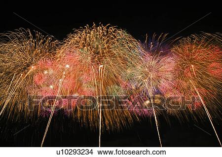 Picture - Nagaoka Fireworks Festival. Fotosearch