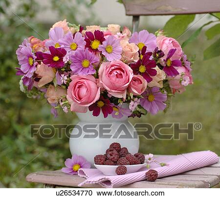 Bunch of summer flowers View Large Photo Image Stock Image - Bunch of summer flowers. Fotosearch