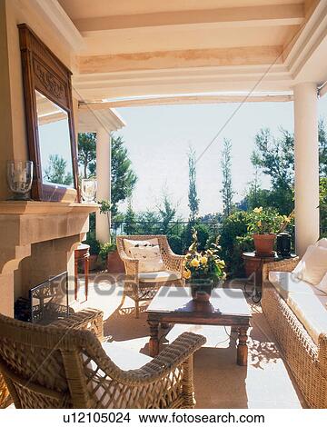 Picture - Mediterranean loggia. Fotosearch