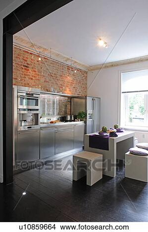 Picture - Modern open plan kitchen. Fotosearch