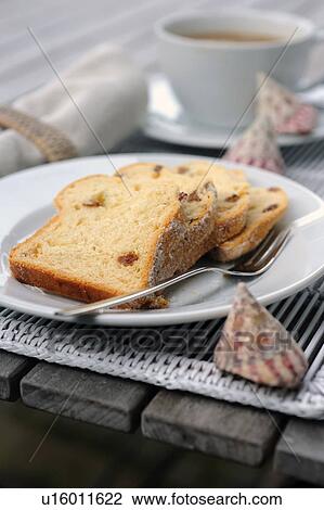 Sand cake on plate View Large Photo Image Stock Image - Sand cake on plate. Fotosearch
