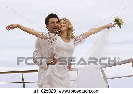 Stock Photo - Bridal couple. Fotosearch