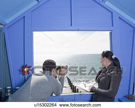 Picture - Couple in love. Fotosearch