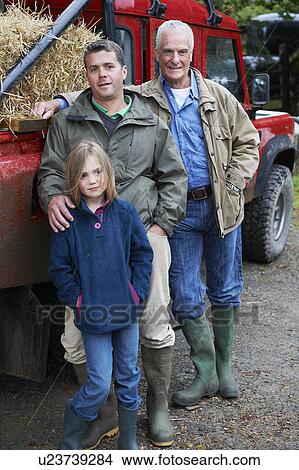 Picture - Family with 4x4 Landrover. Fotosearch