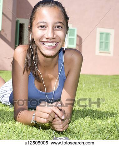 Stock Photography - Kids on holiday. Fotosearch