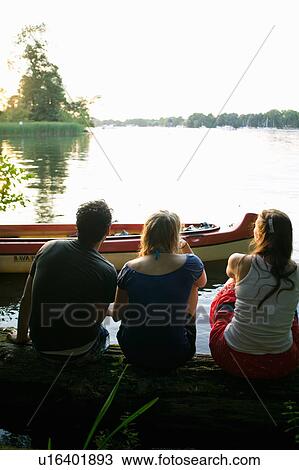 Stock Image - Canoe. Fotosearch